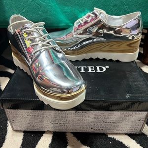 Wanted Beekman Platform Oxford, Silver White & Faux Wood Women’s Size 7.5